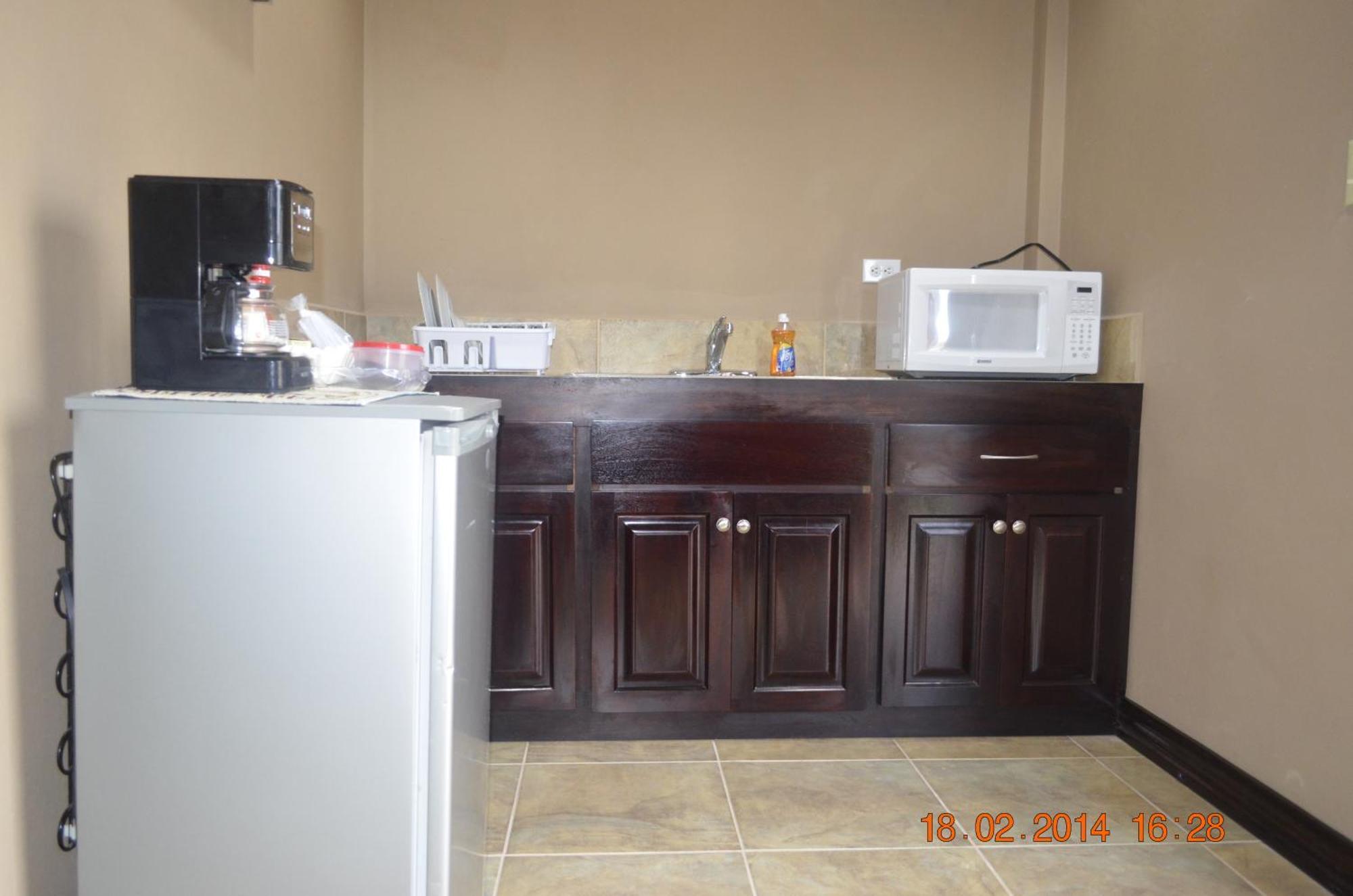 Gm Suites Bed & Breakfast Belmopan Exterior photo