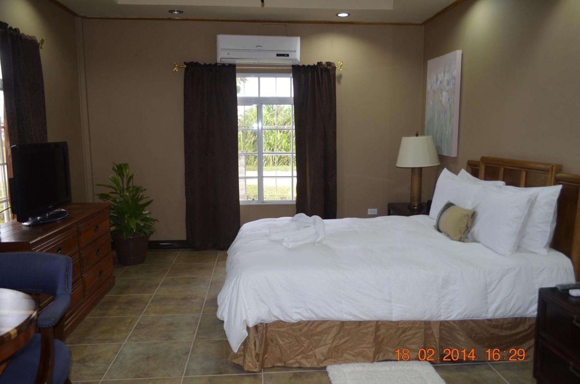 Gm Suites Bed & Breakfast Belmopan Exterior photo